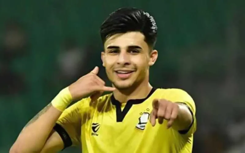 عائق وحيد.. تطورات مفاوضات النادي الأهلي لضم مصطفى قابيل في ميركاتو الصيف